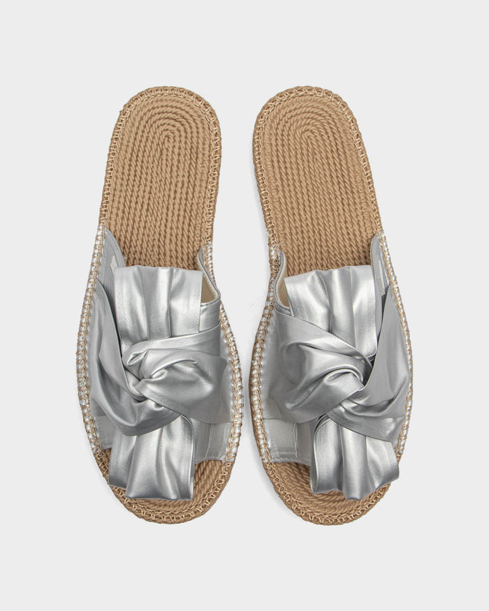 #color_silver