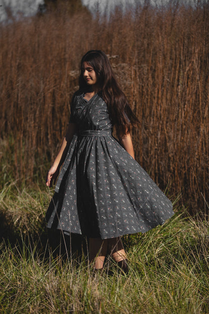 Pearlstone Posy ~ Wildwood Dress