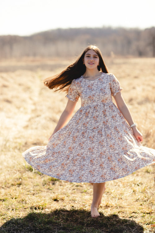 Honeythorne ~ Mini
Sweetheart Dress