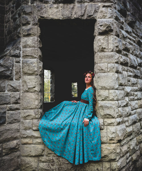 Once a Queen ~ Chronicle Gown