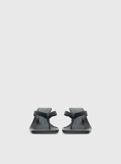 The Mona Heels Black