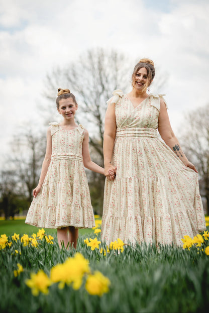 Bloomveil ~ Amorette Gown