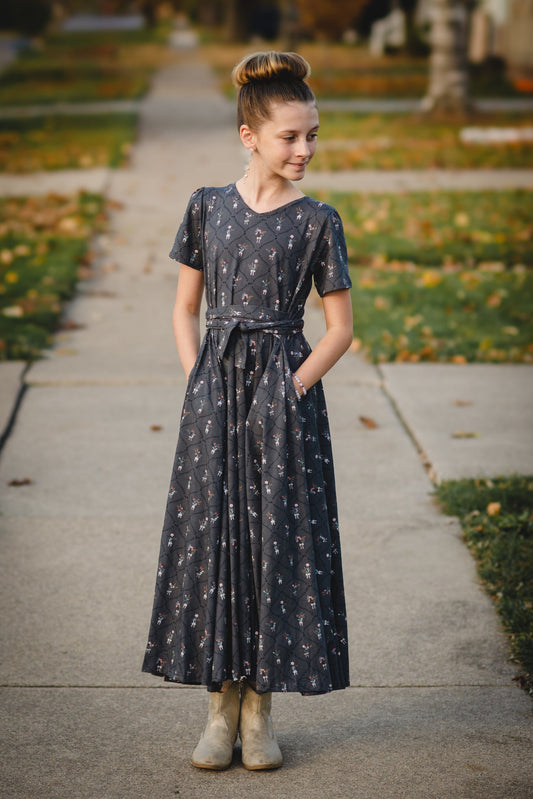 Pearlstone Posy ~ Mini Wildwood Dress