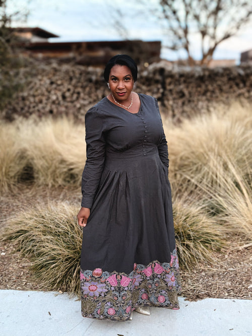 Noirette ~ Meadowcourt Dress
