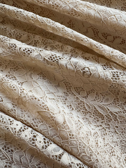 Alabaster ~ Everine Dress