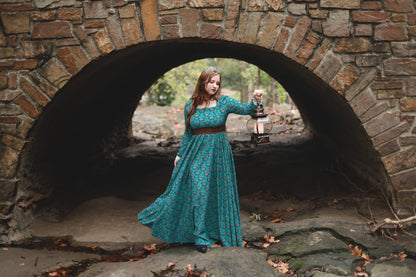 Once a Queen ~ Chronicle Gown