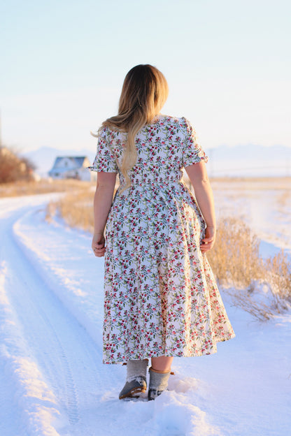Antique Apples ~ Hearthside Dress