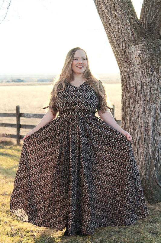 Obsidian Opulence ~ Hearthside Maxi