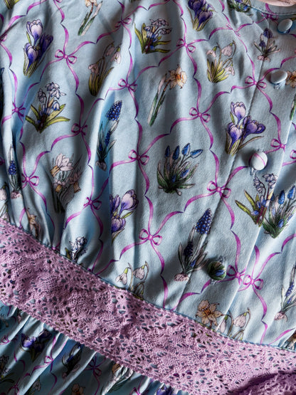 Snowdrops & Daffodils ~ Keepsake Midi