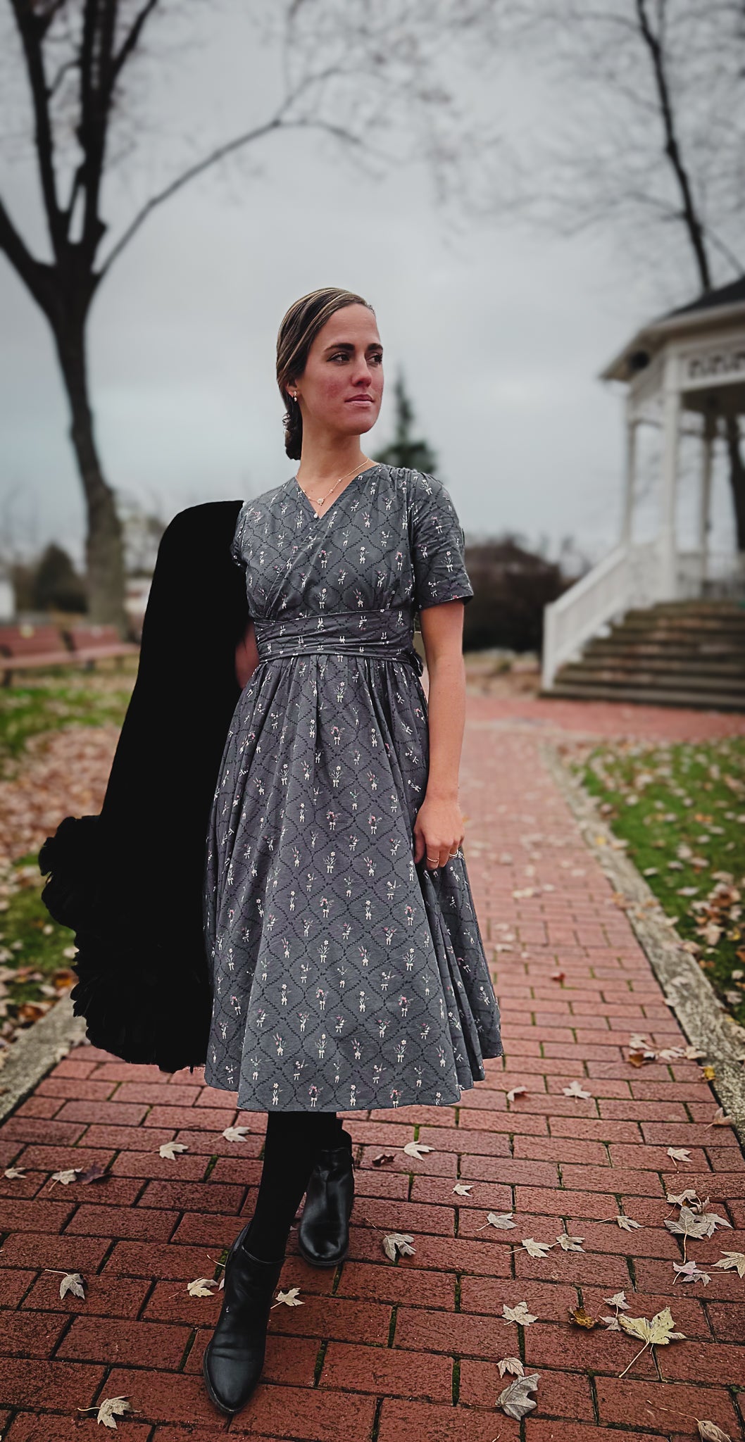 Pearlstone Posy ~ Wildwood Dress