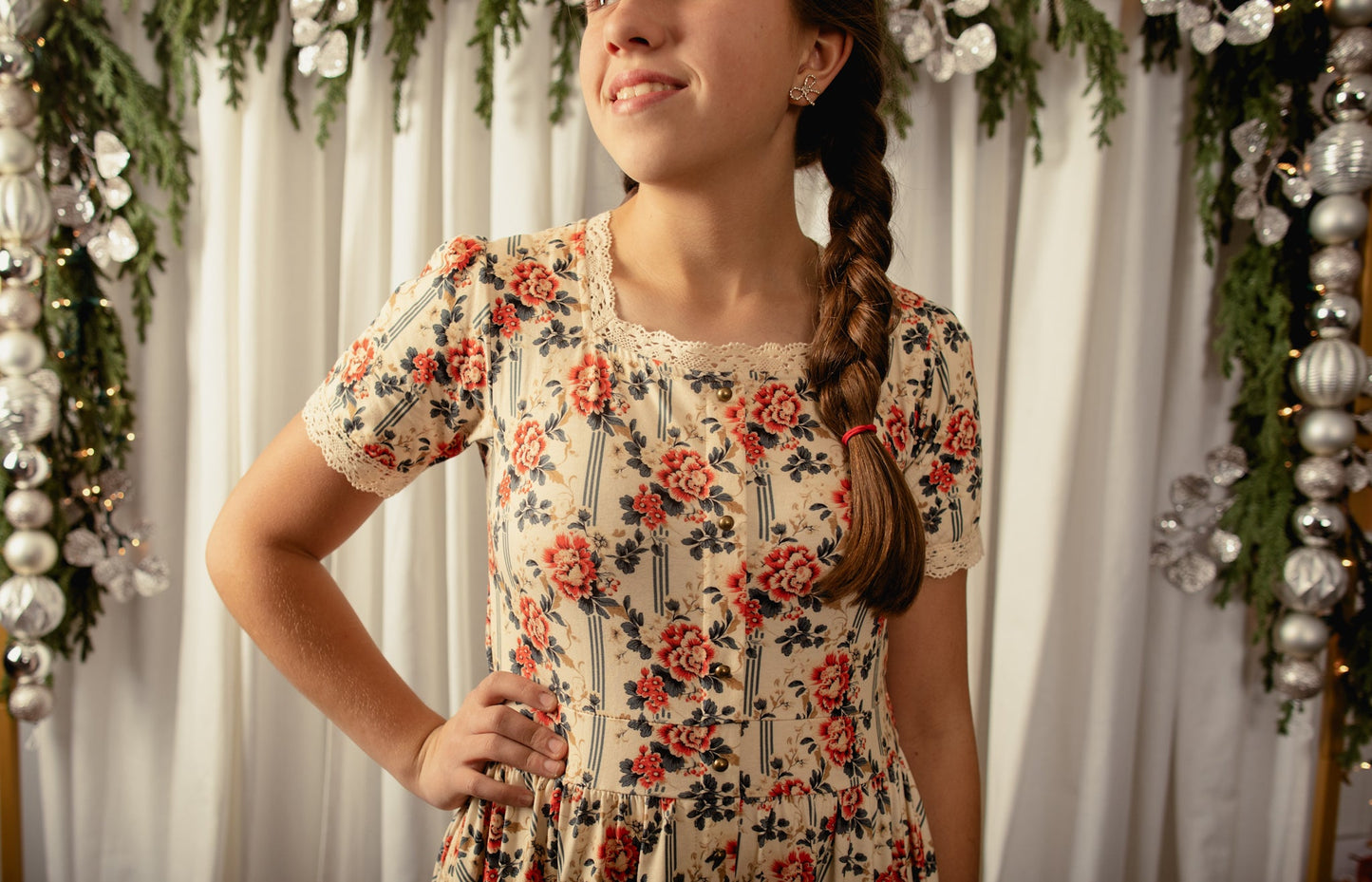 Camellia Carol ~ Mini Hearthside Dress