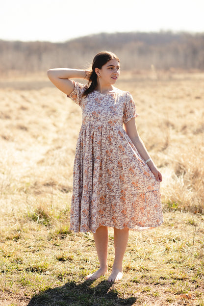 Honeythorne ~ Mini
Sweetheart Dress