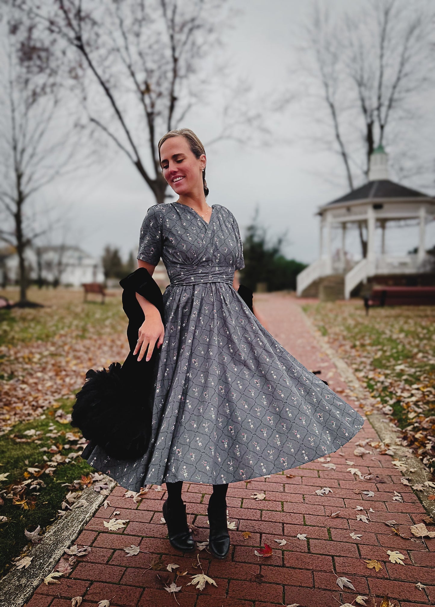 Pearlstone Posy ~ Wildwood Dress