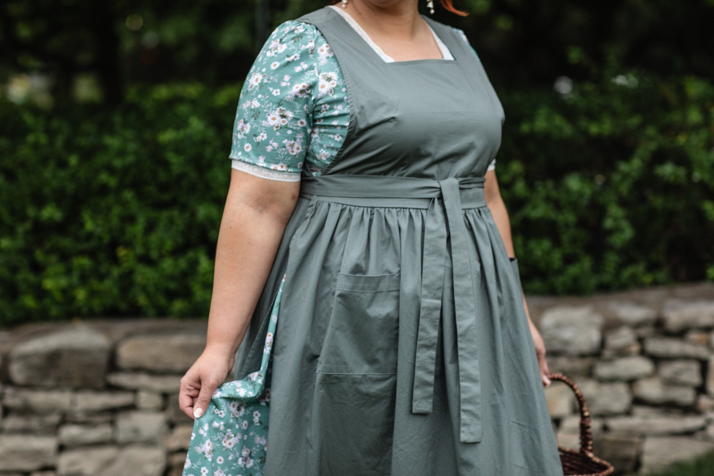 Olivewood ~ Pinafore Apron