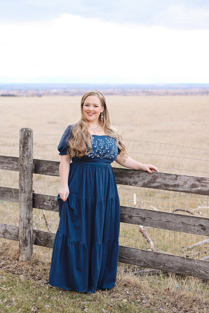 Periwyn ~ Poetess Dress