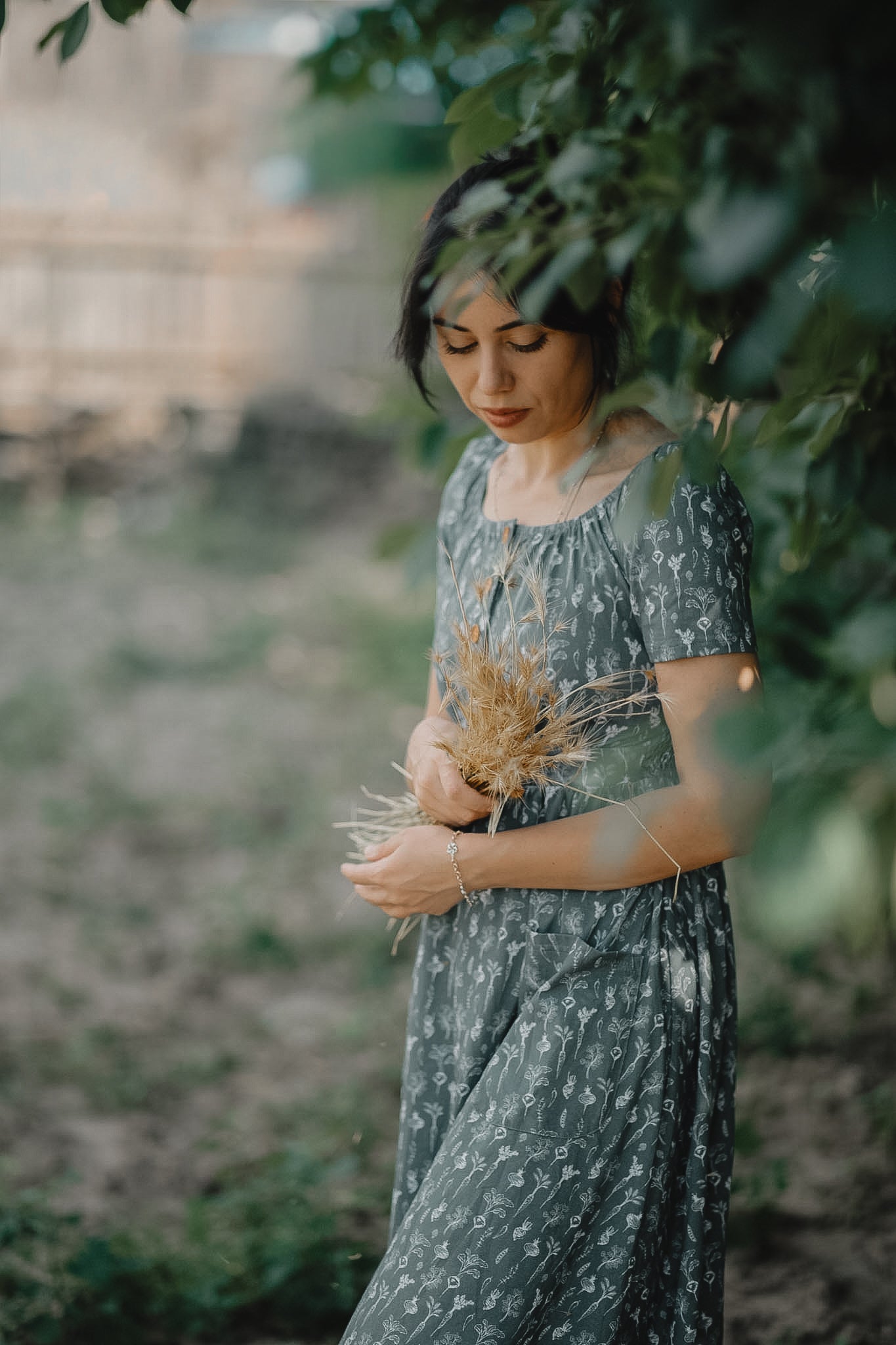 Farmer’s Daughter ~ Keepsake Midi