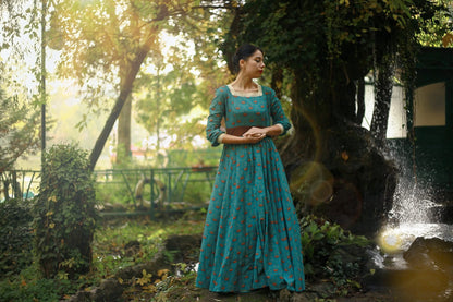 Once a Queen ~ Chronicle Gown
