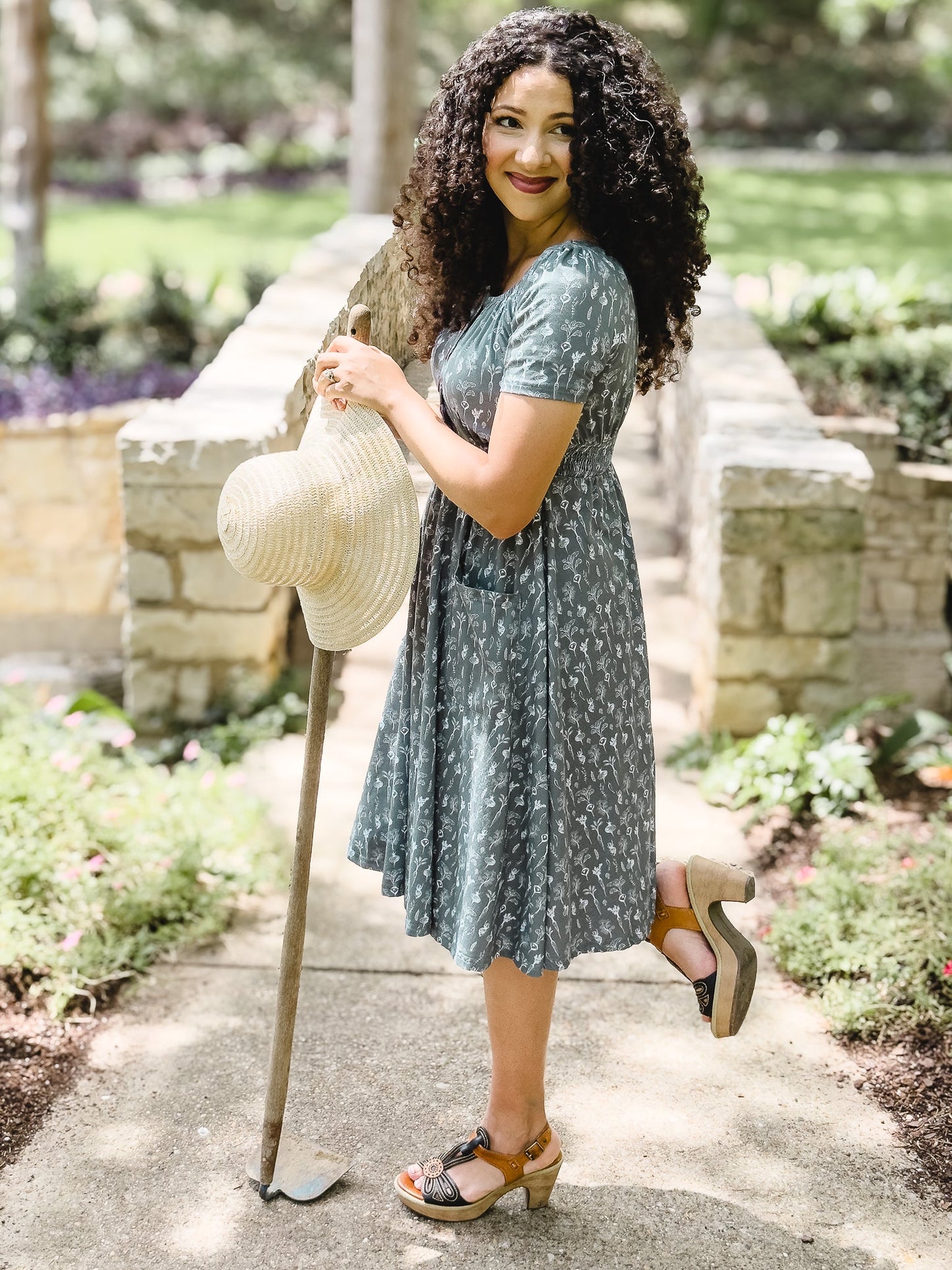 Farmer’s Daughter ~ Keepsake Midi