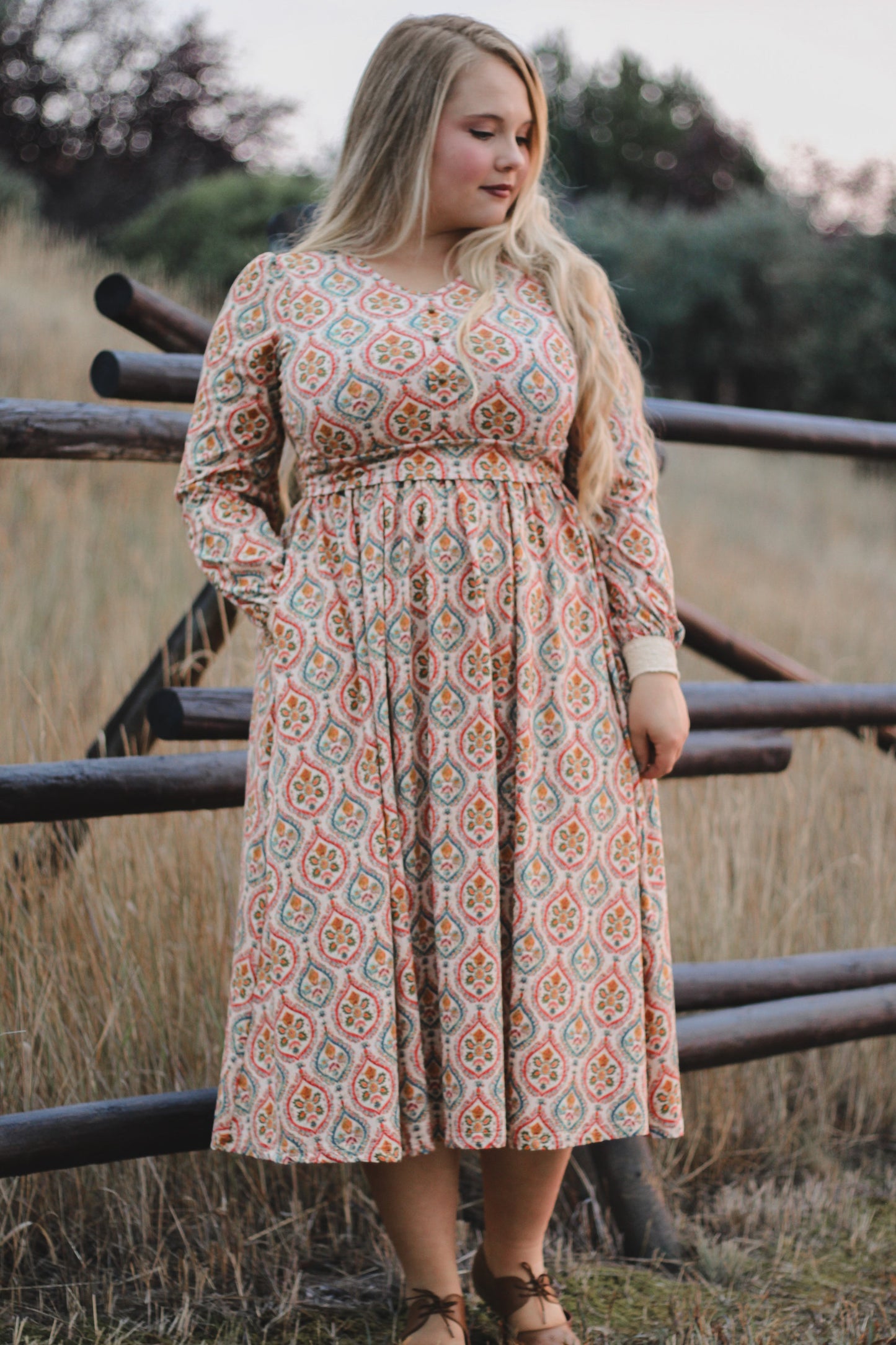 Sojourn ~ Rowena Midi