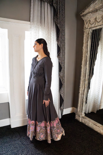Noirette ~ Meadowcourt Dress