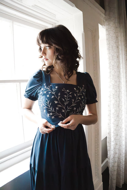Periwyn ~ Poetess Dress