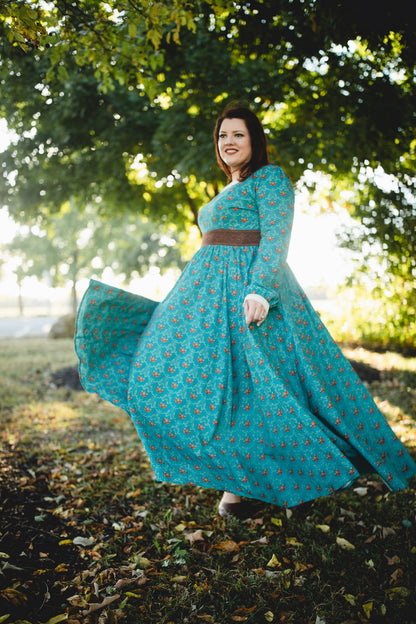 Once a Queen ~ Chronicle Gown