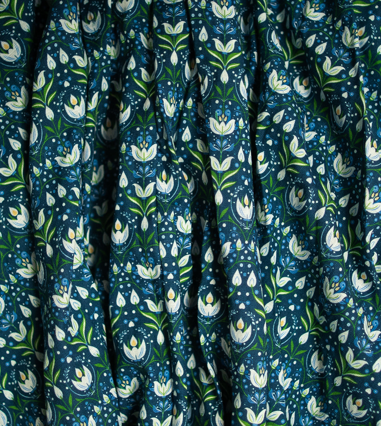 Nordic Snowdrop ~ Wildwood Maxi