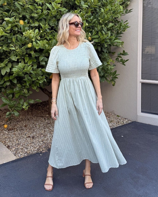 Iolana dress - Soft Khaki | Women's Cotton Smock Midi Dress