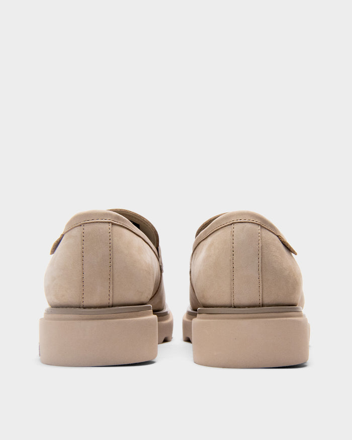 #color_taupe
