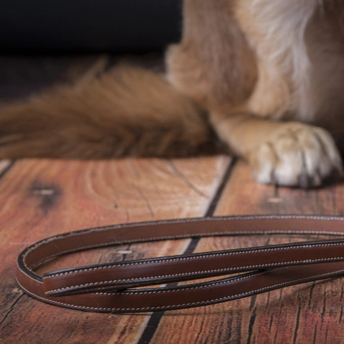 Flat leather leash Black