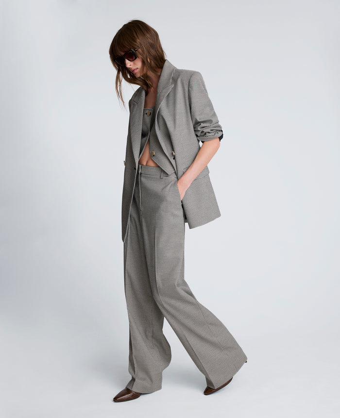 Pantalón boyfriend de tiro alto con corte ancho delantero para mujer