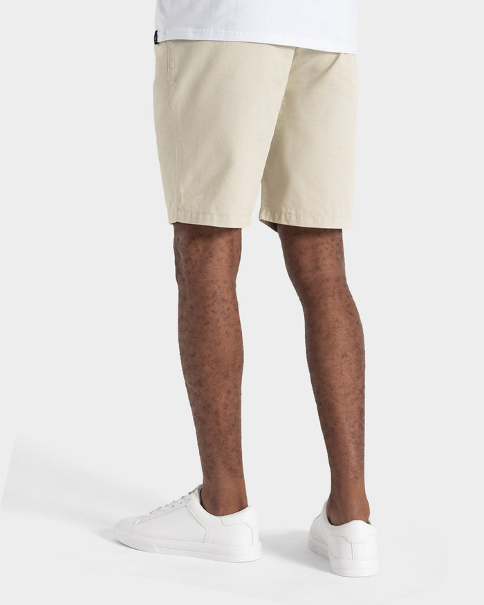 Short para hombre arena
