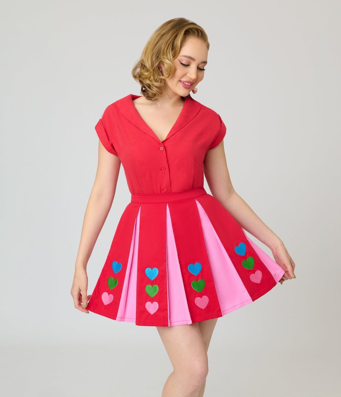 Smak Parlour Red & Pink Rainbow Heart Pleated Mini Skirt