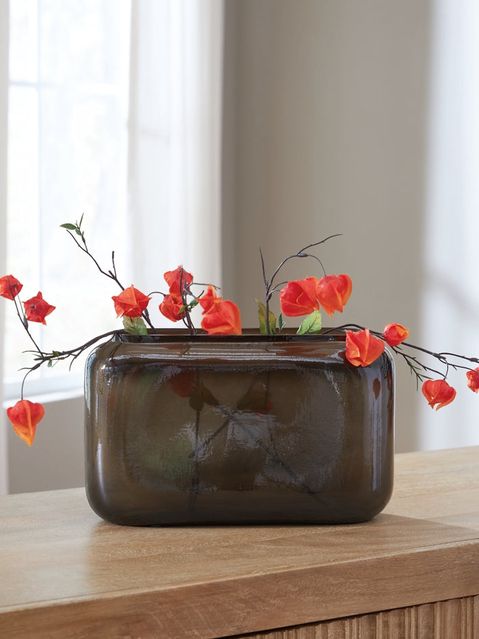 Sumner Vase