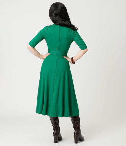 Unique Vintage Green Turtleneck Midi Dress