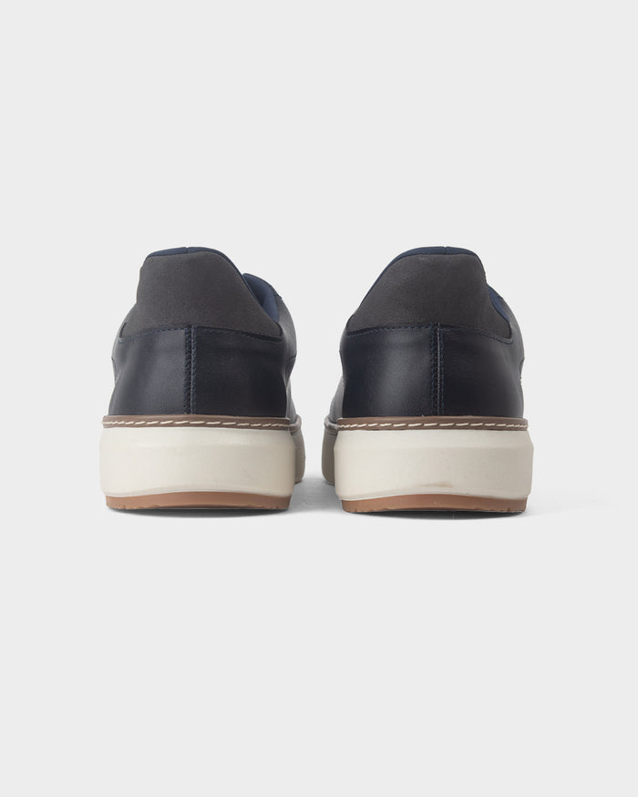 #color_navy